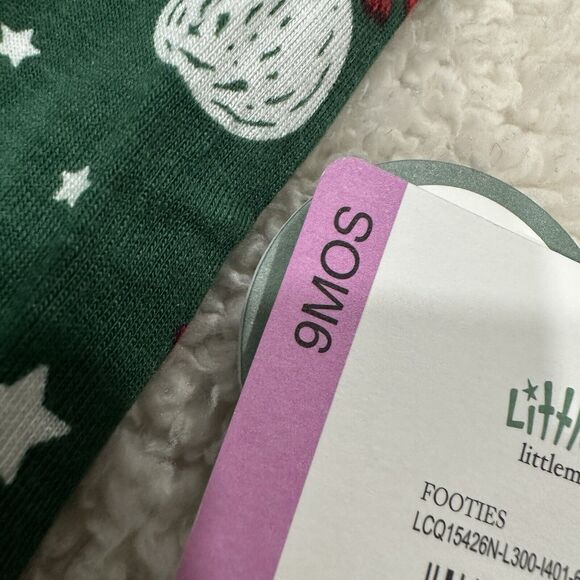 New Little Me Green Christmas Tree Print Holiday Bamboo Baby Sleeper 9 Months - Picture 4 of 5